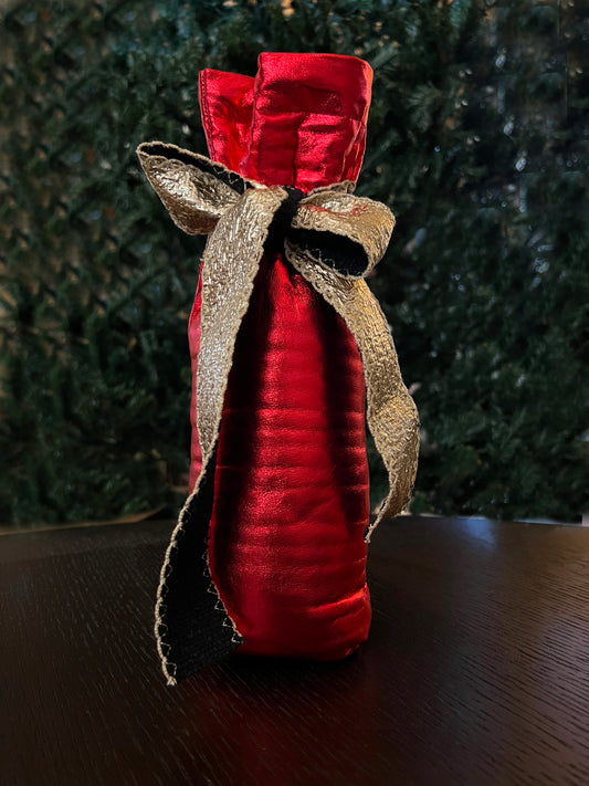 Red Leather Insulated Wine Gift Bag with Attached Gold Ribbon