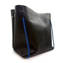 Black leather Transforming Handbag to Tote Bag