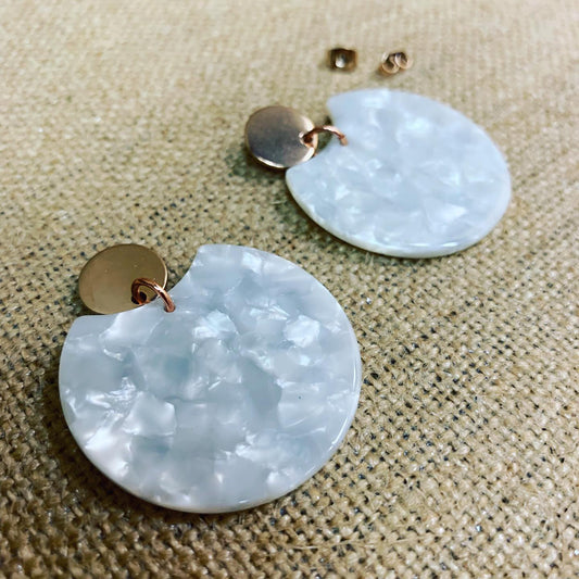 White Acrylic Circle Cutout Drop Earrings