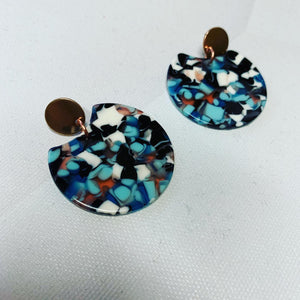 Tortoise Shell Circle Cutout Acrylic Drop Earrings