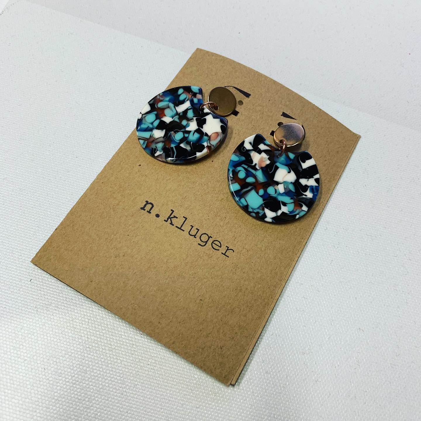 Tortoise Shell Circle Cutout Acrylic Drop Earrings