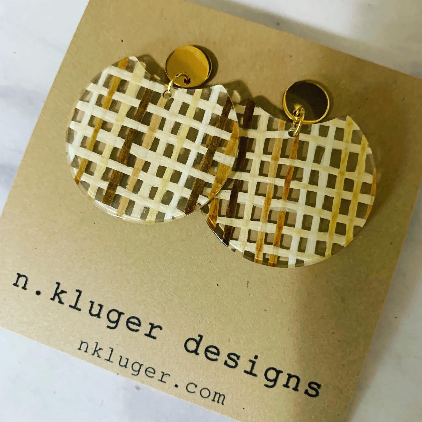 Brown Basketweave Circle Cutout Acrylic Drop Earrings