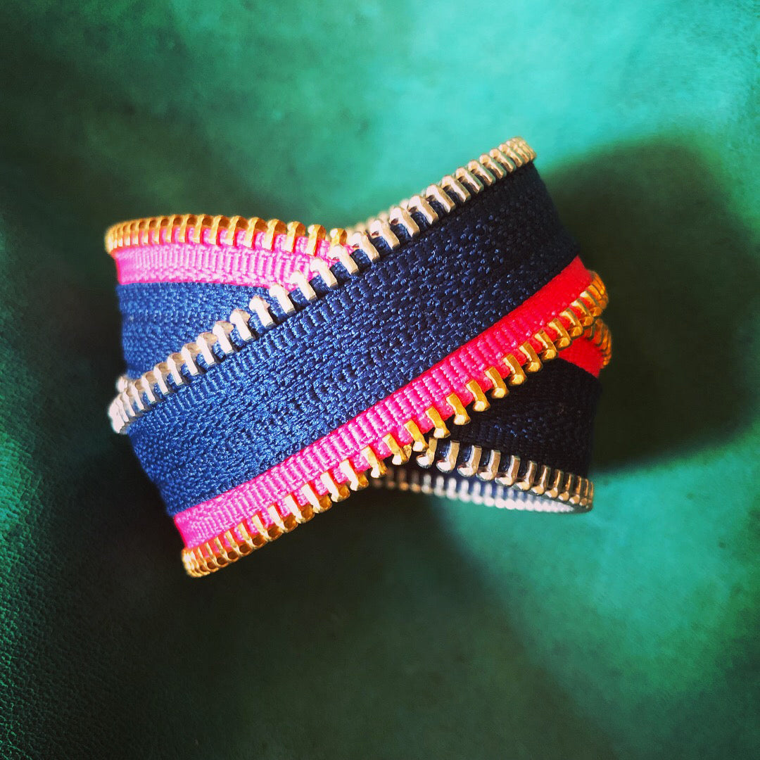 Do Good Delta Gamma Zip Bracelet - N.Kluger Designs bracelet