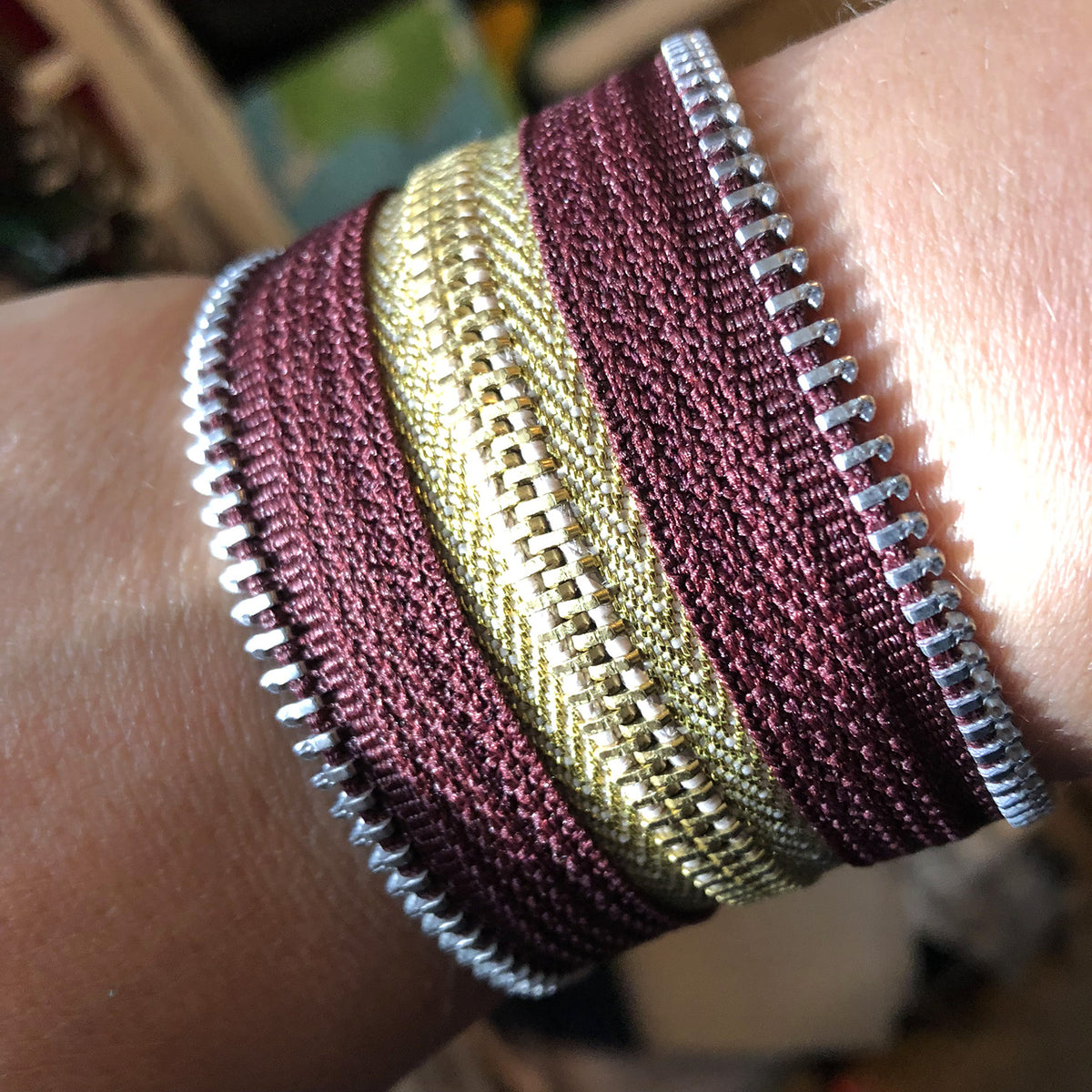 Special Potter Edition: Gryffindor Zip Bracelet - N.Kluger Designs bracelet