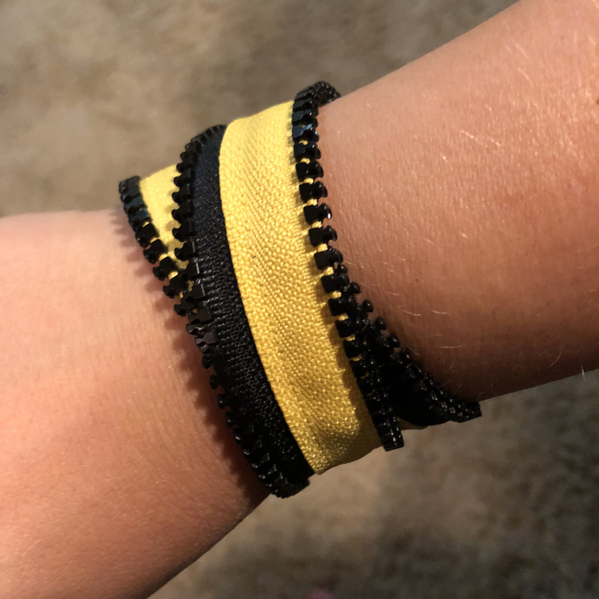 Special Potter Edition: Hufflepuff Zip Bracelet - N.Kluger Designs bracelet