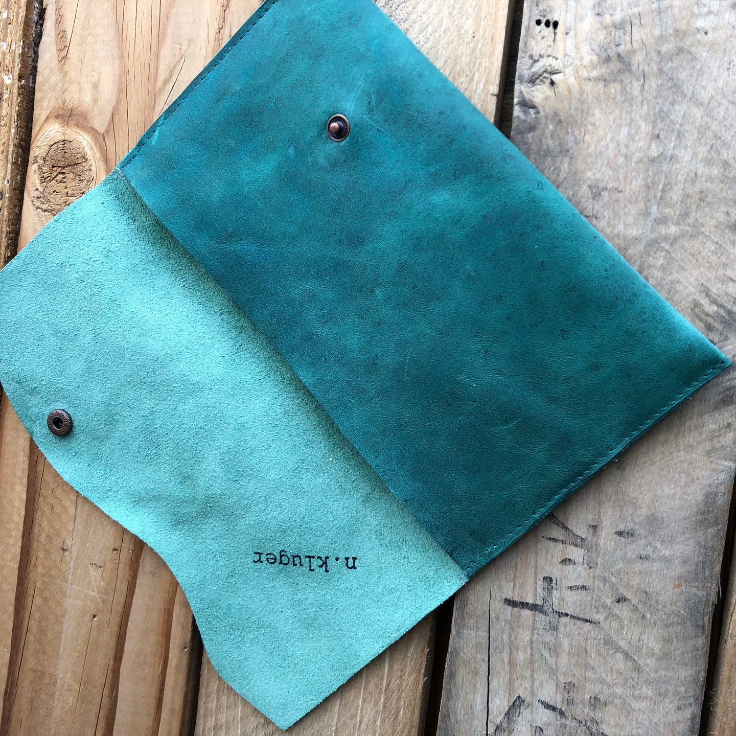 Distressed Green Leather Simple Wallet - N.Kluger Designs Card Case