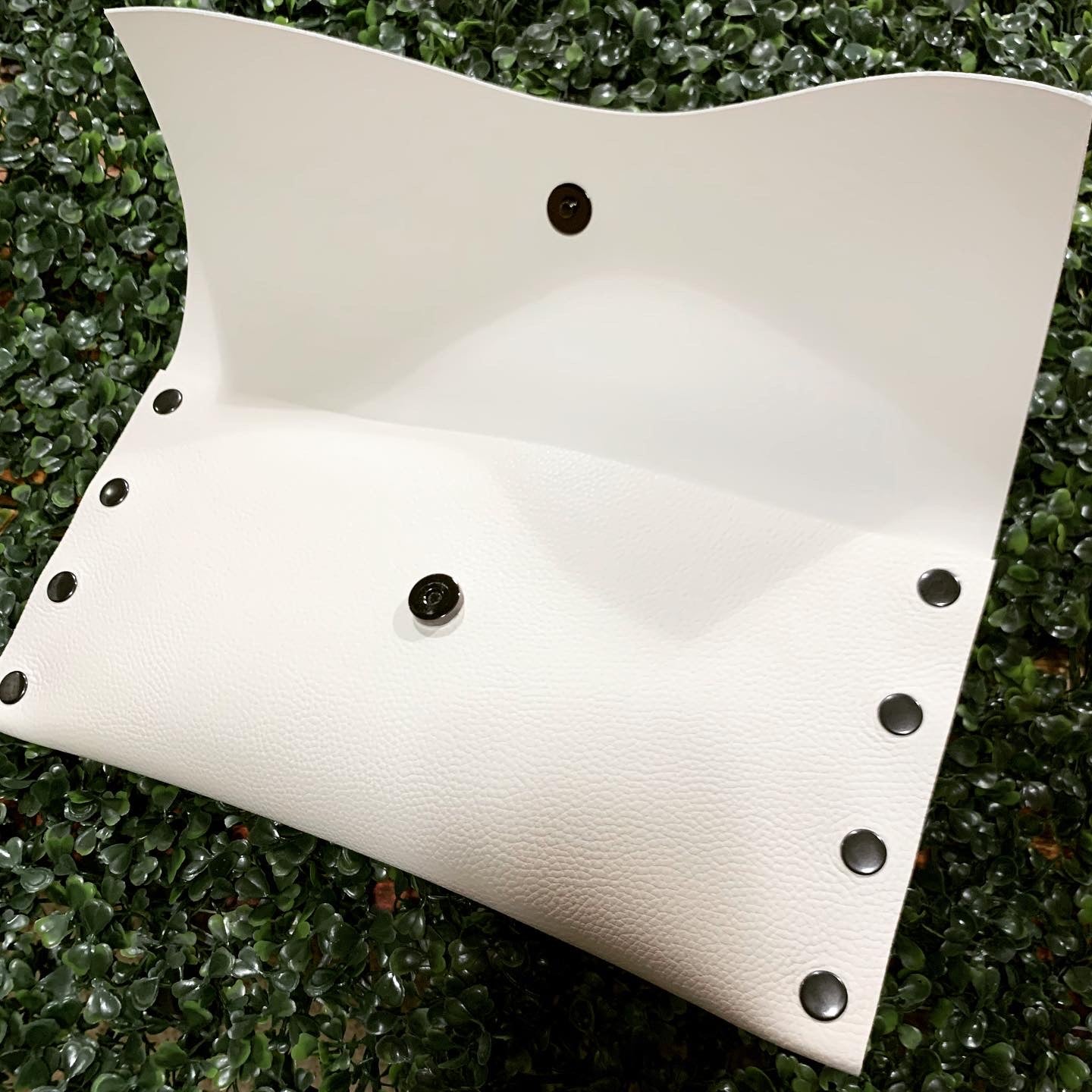 Handmade Snow White Pebbled Leather Clutch